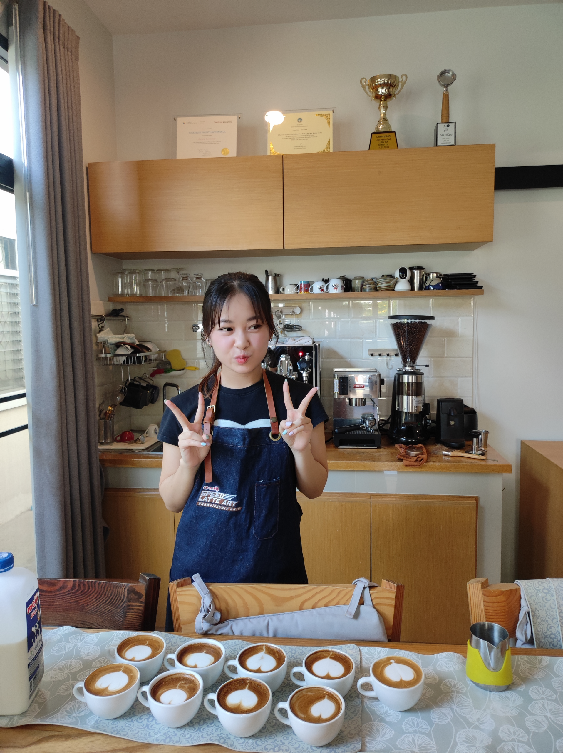 ภาพผลงานลาเต้อาร์ตของนักเรียน Topcoff