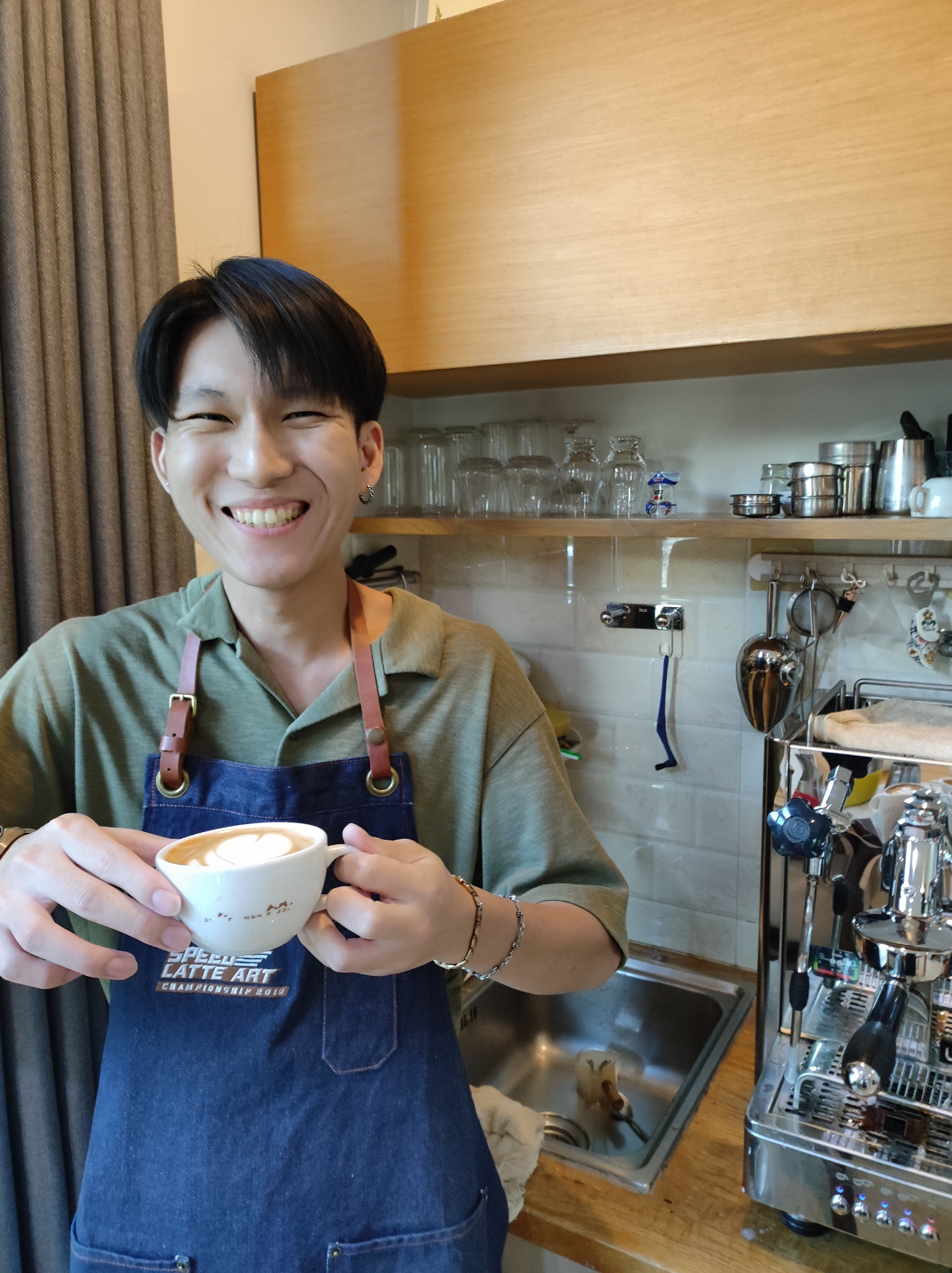 ภาพสินค้ากาแฟและอุปกรณ์คุณภาพ